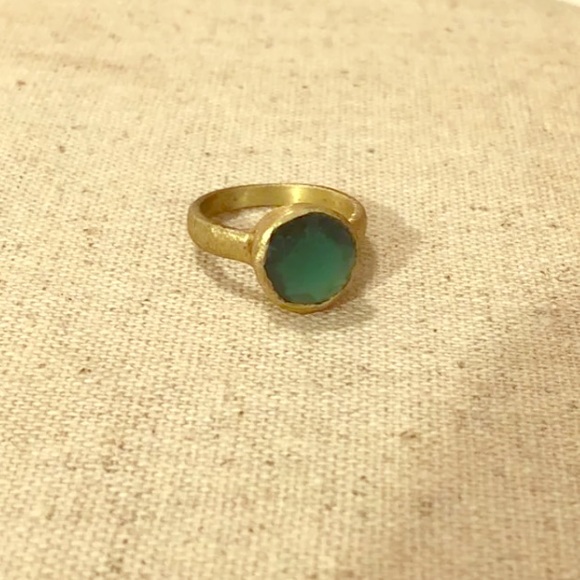 Anthropologie Jewelry - Anthropologie precious stone green ring